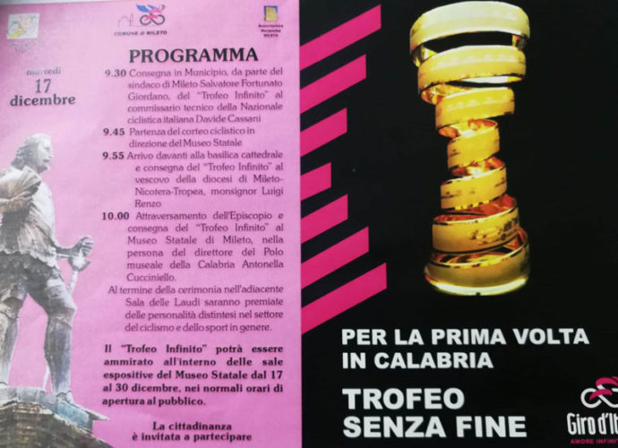 Trofeo-senza-fine-del-Giro-d'Italia-copertina
