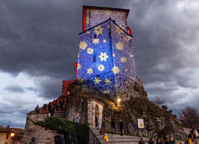 natale-frontone-copertina