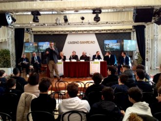 Sentieri al convegno contro bullismo