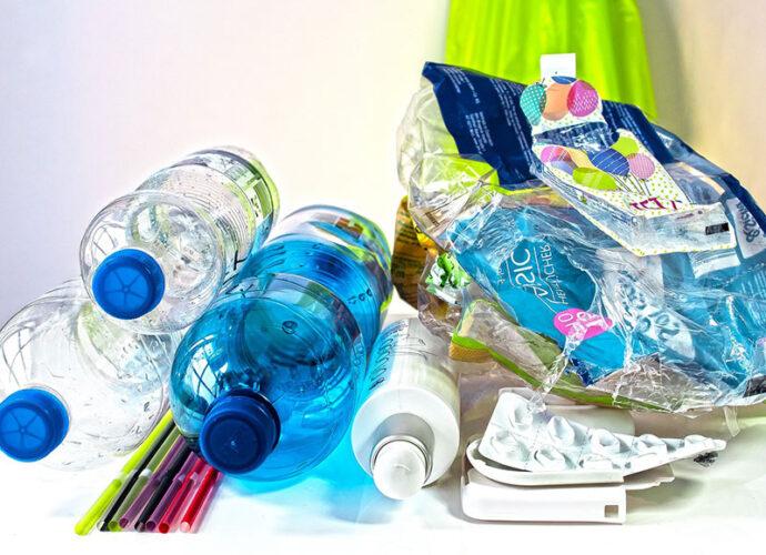 plastic-waste-3962409_1280-cop