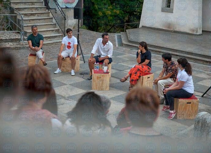 satriano_incontro_pubblico-cop