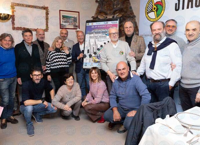 6_nuovo_manifesto_15_grupposportivo-cop