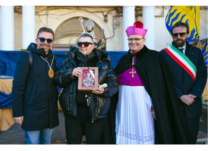Consegna del Becket d'Oro al dermatologo Giovanni Chiarelli
