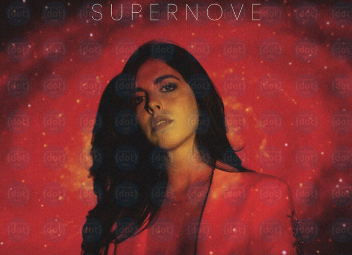 Copertina singolo "Supernove" di Rossella
